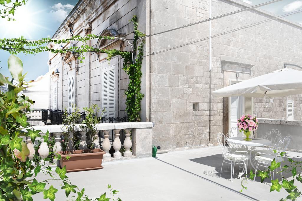 Palazzo Rodio Ostuni Quarto foto